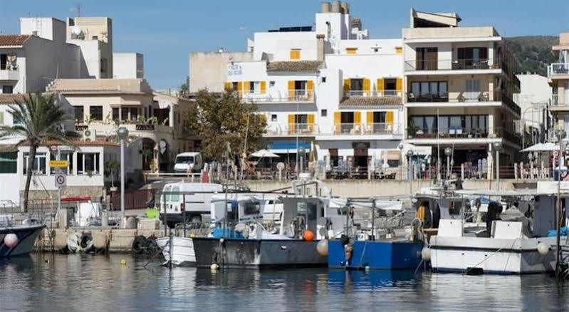 Hostal Cala Ratjada المظهر الخارجي الصورة